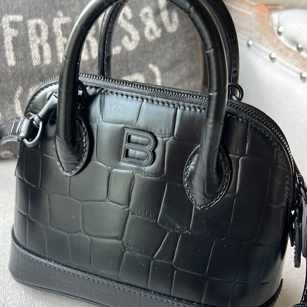 Balenciaga xxs crossbody purse - Picture 3 of 9